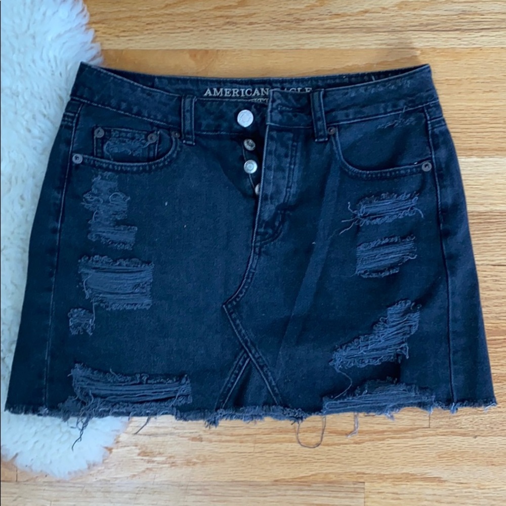 AE black denim skirt